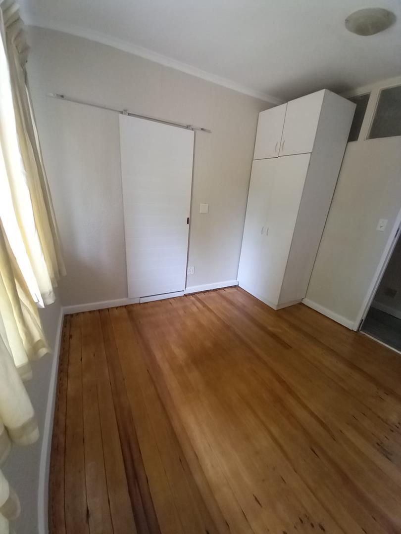 To Let 5 Bedroom Property for Rent in Rondebosch Western Cape